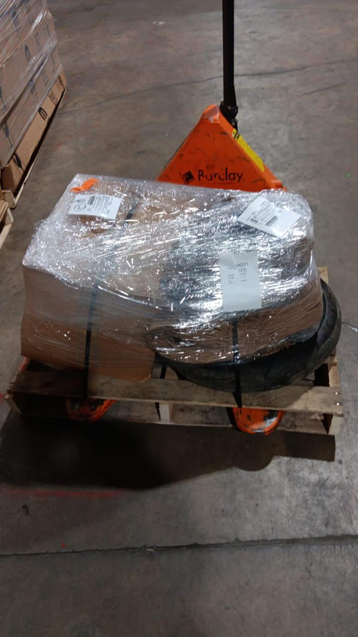 Доставка товаров из США возможна от нескольких килограммов до нескольких палет. После сбора и консолидации на складе, груз на регулярной основе вывозится в аэропорт и отправляется по разработанному нашими логистами маршруту. Во время перевозки товар проходит требуемые процедуры по транспортной безопасности и таможенному оформлению. Доставили запасные части из США